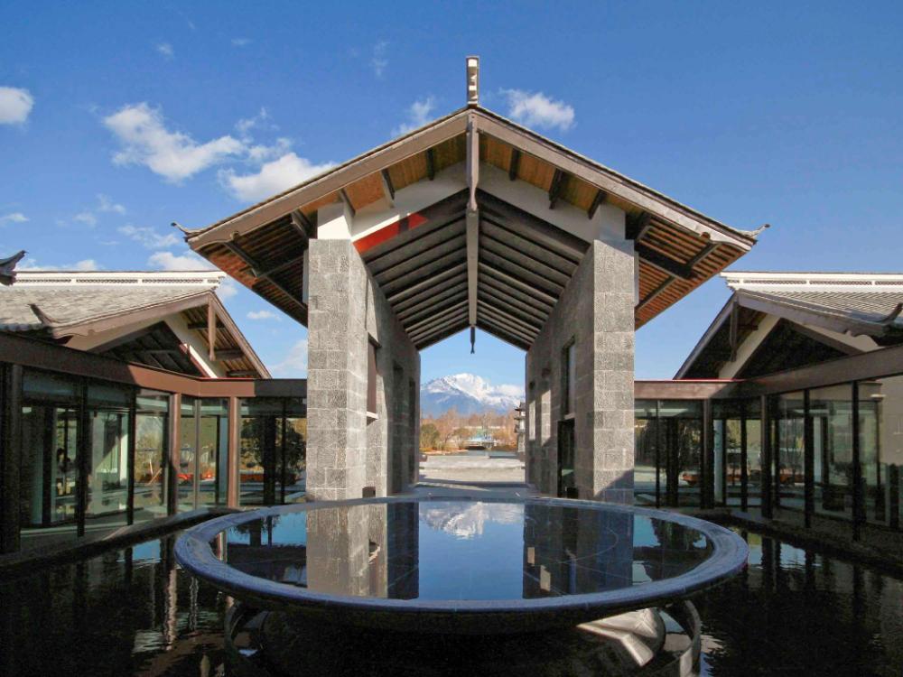 pullman lijiang resort and spa