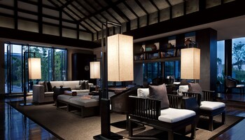 pullman lijiang resort and spa