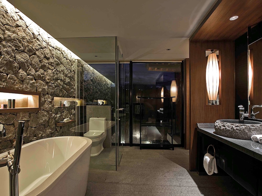 pullman lijiang resort and spa