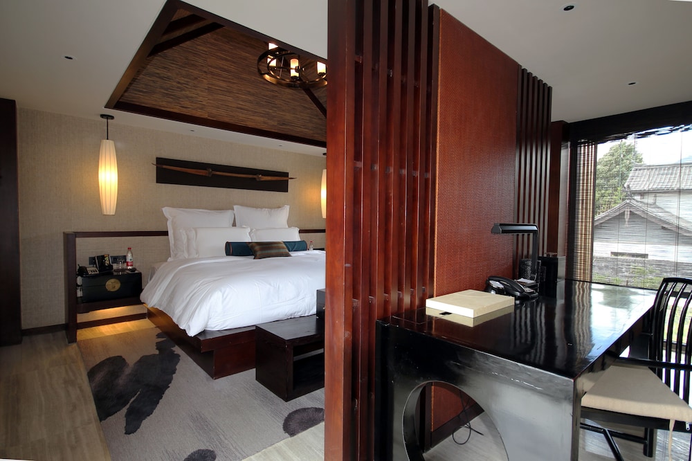 pullman lijiang resort and spa