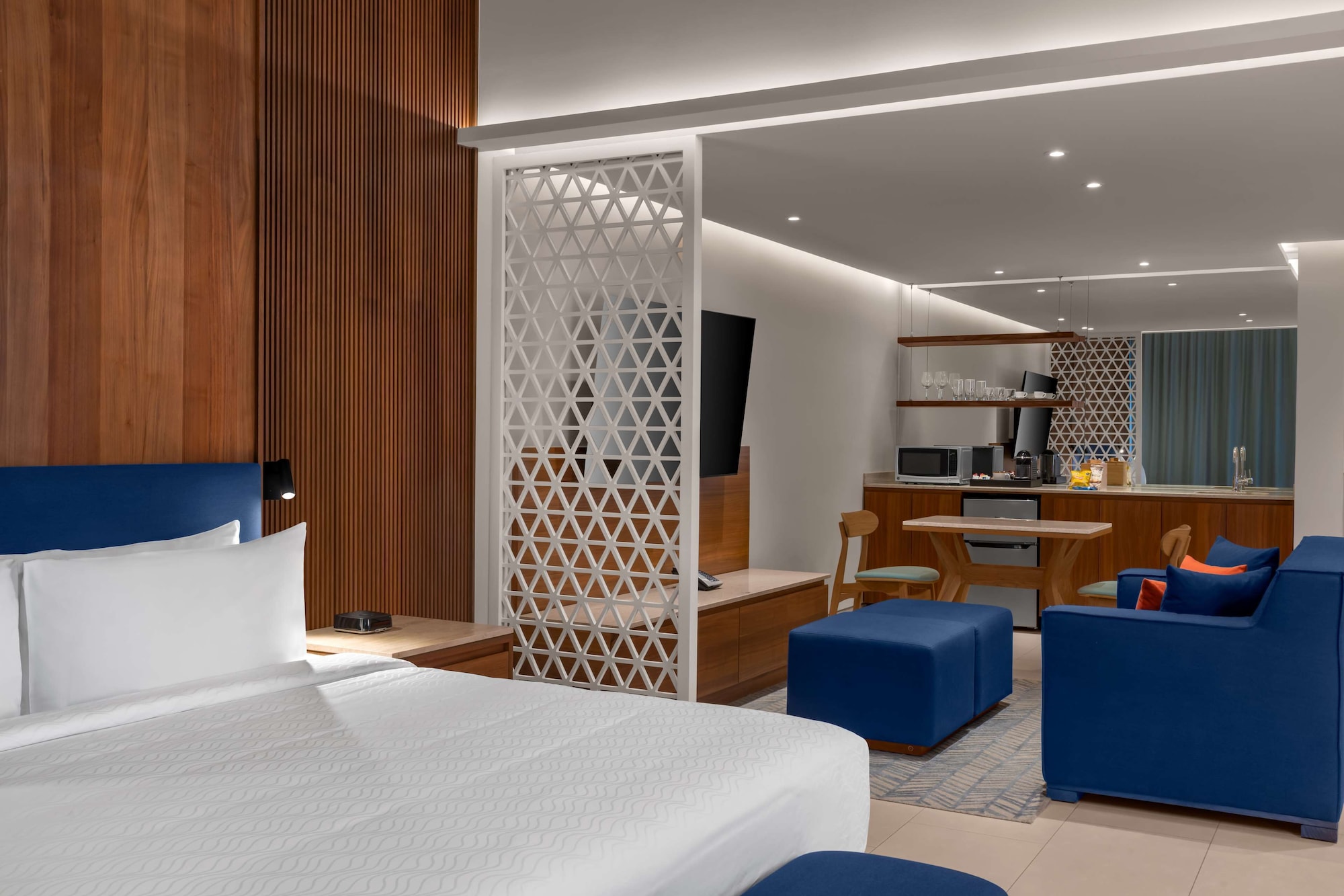 hilton cancun mar caribe all inclusive resort