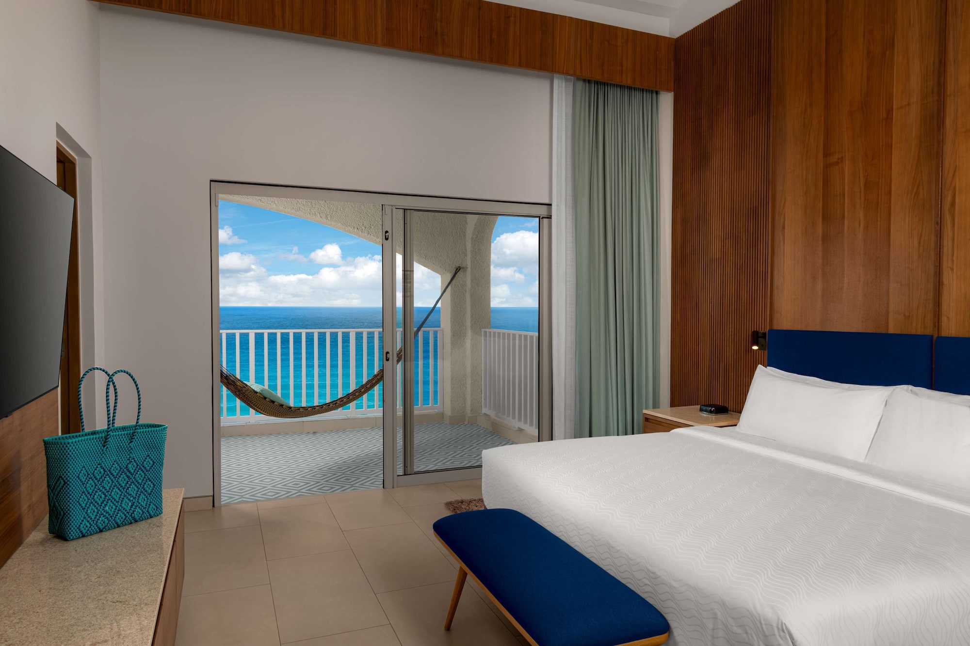 hilton cancun mar caribe all inclusive resort