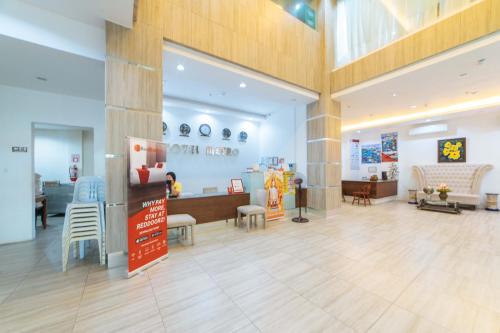 reddoorz plus hotel metro