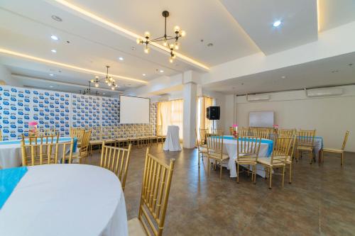 reddoorz plus hotel metro