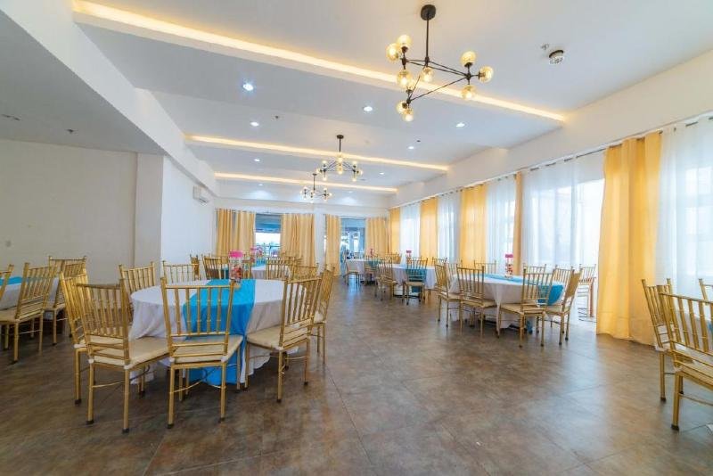 reddoorz plus hotel metro