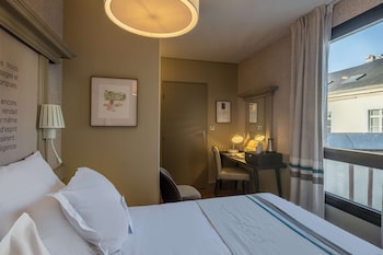 hotel litteraire gustave flaubert signature collection