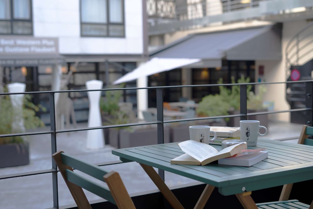 hotel litteraire gustave flaubert signature collection