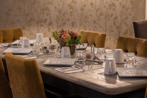 hotel litteraire gustave flaubert signature collection