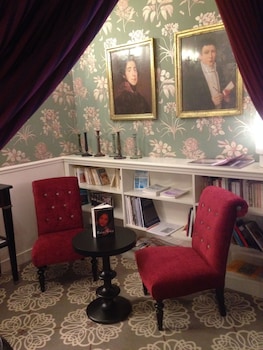 hotel litteraire gustave flaubert signature collection