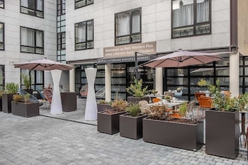 hotel litteraire gustave flaubert signature collection