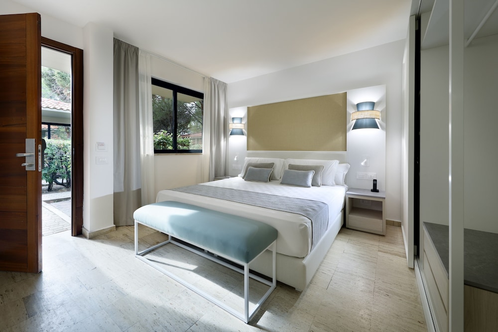 the signature level at grand palladium sicilia resort and spa