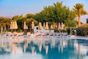 the signature level at grand palladium sicilia resort and spa
