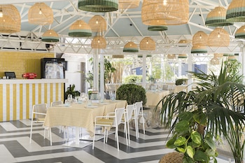 the signature level at grand palladium sicilia resort and spa