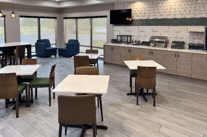 mainstay suites bourbonnais kankakee
