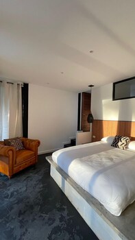 saboga lodge and villa noelia