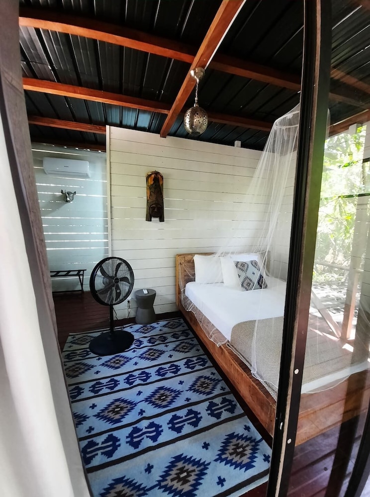 saboga lodge and villa noelia