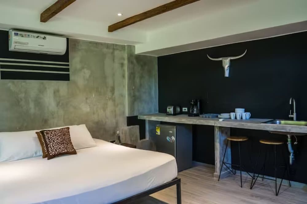 saboga lodge and villa noelia