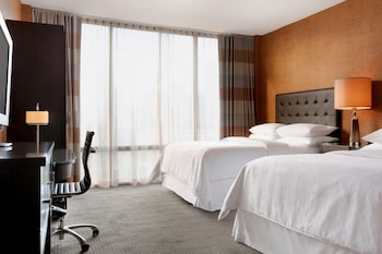 sheraton charlotte hotel