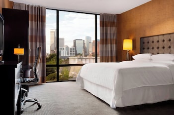 sheraton charlotte hotel