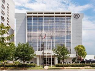 sheraton charlotte hotel