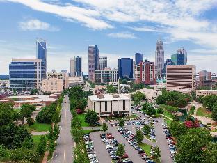 sheraton charlotte hotel