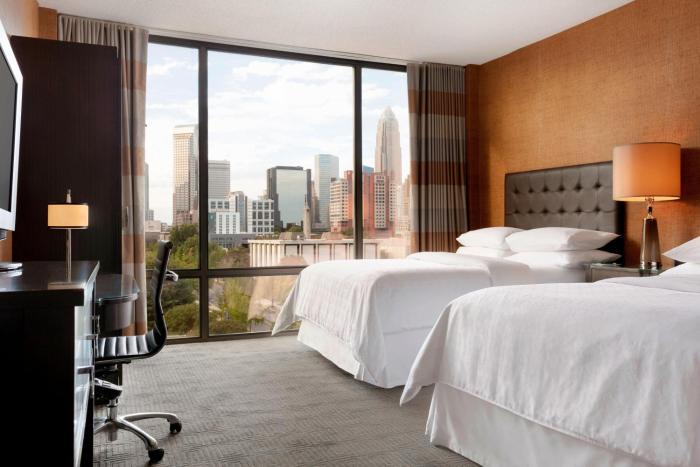 sheraton charlotte hotel