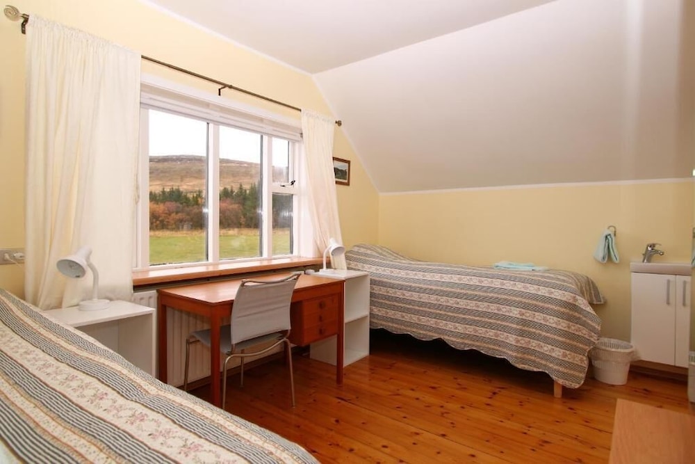 guesthouse steindorsstadir