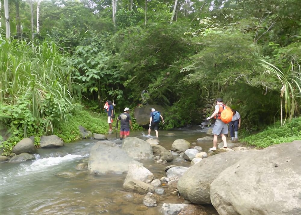 ditsowou lodge and tours