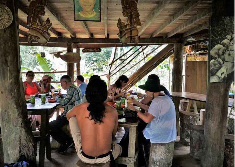 ditsowou lodge and tours