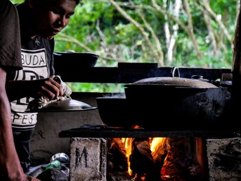 ditsowou lodge and tours