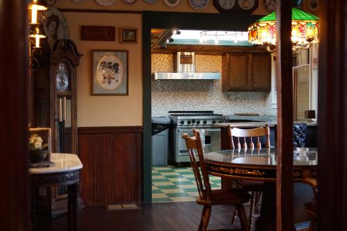 the rosemary silverlake