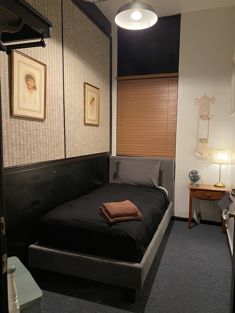 the rosemary silverlake