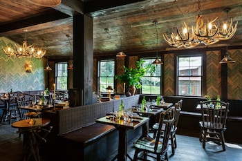 urban cowboy lodge