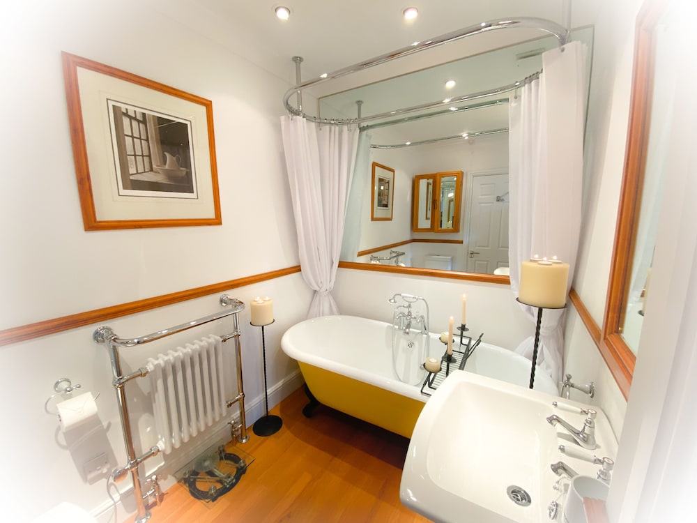 quayside quarters