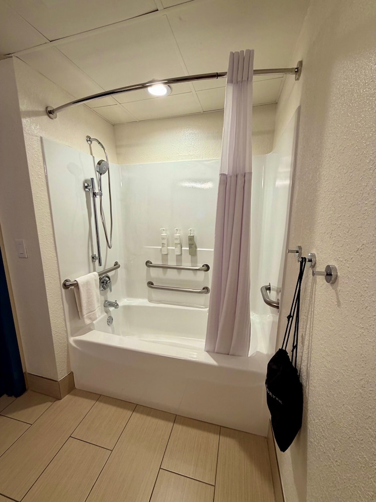 spark by hilton spring lake fayetteville