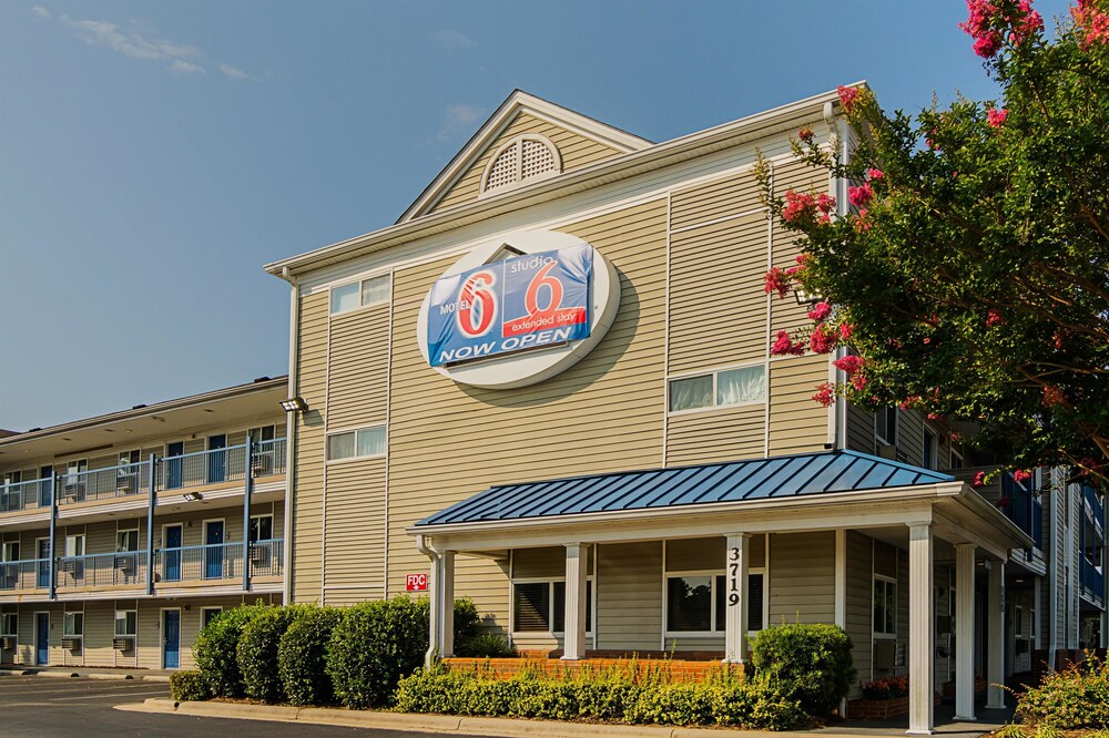 motel 6 fayetteville nc fort bragg area