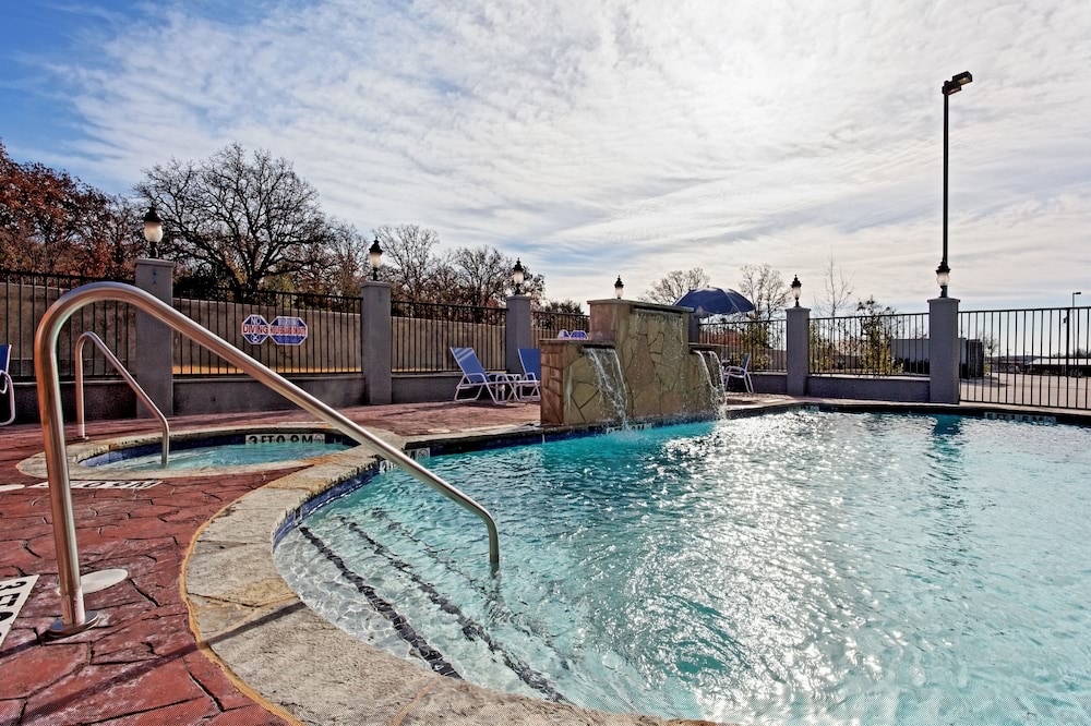holiday inn express hotel and suites graham by ihg