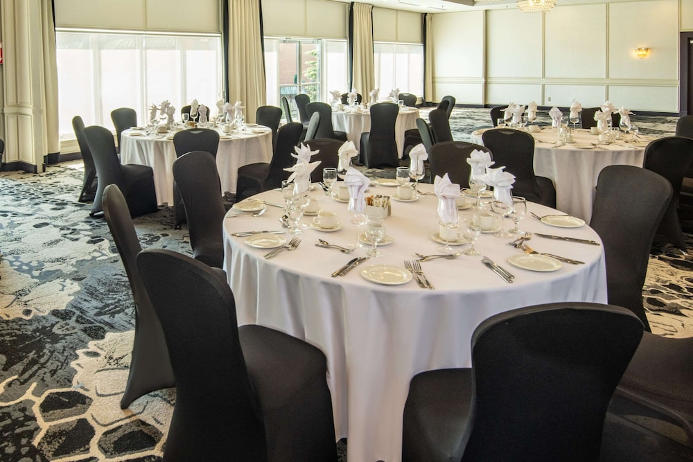 chateau cartier hotel and resort ascend hotel collection