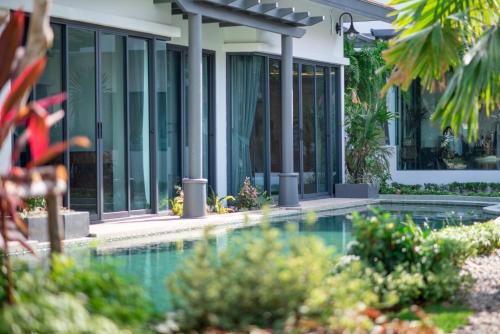 tajh pool villas