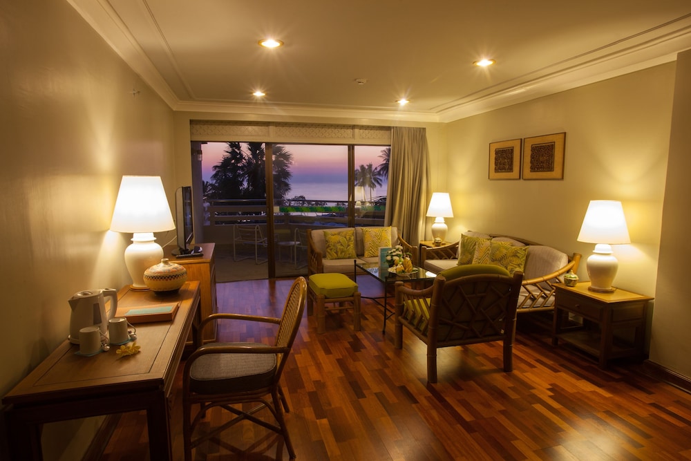 the regent cha am beach resort