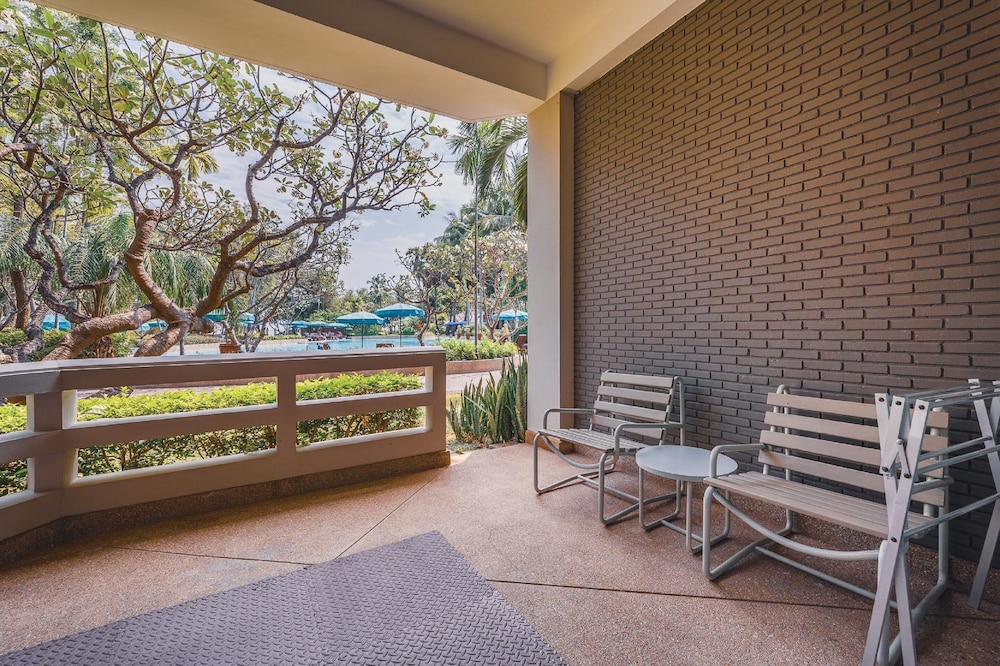 the regent cha am beach resort