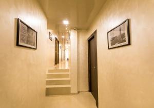 hotel new sky palace residency near international airport