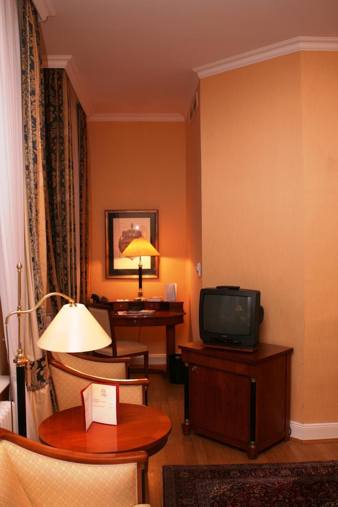 genie er hotel altes gymnasium