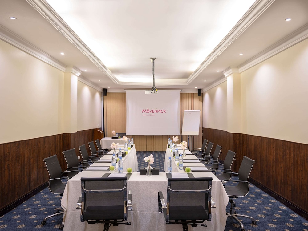 movenpick hotel jeddah