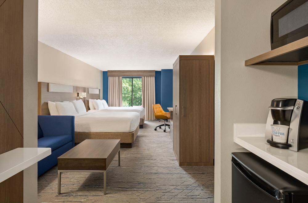 holiday inn express and suites greenville downtown by ihg