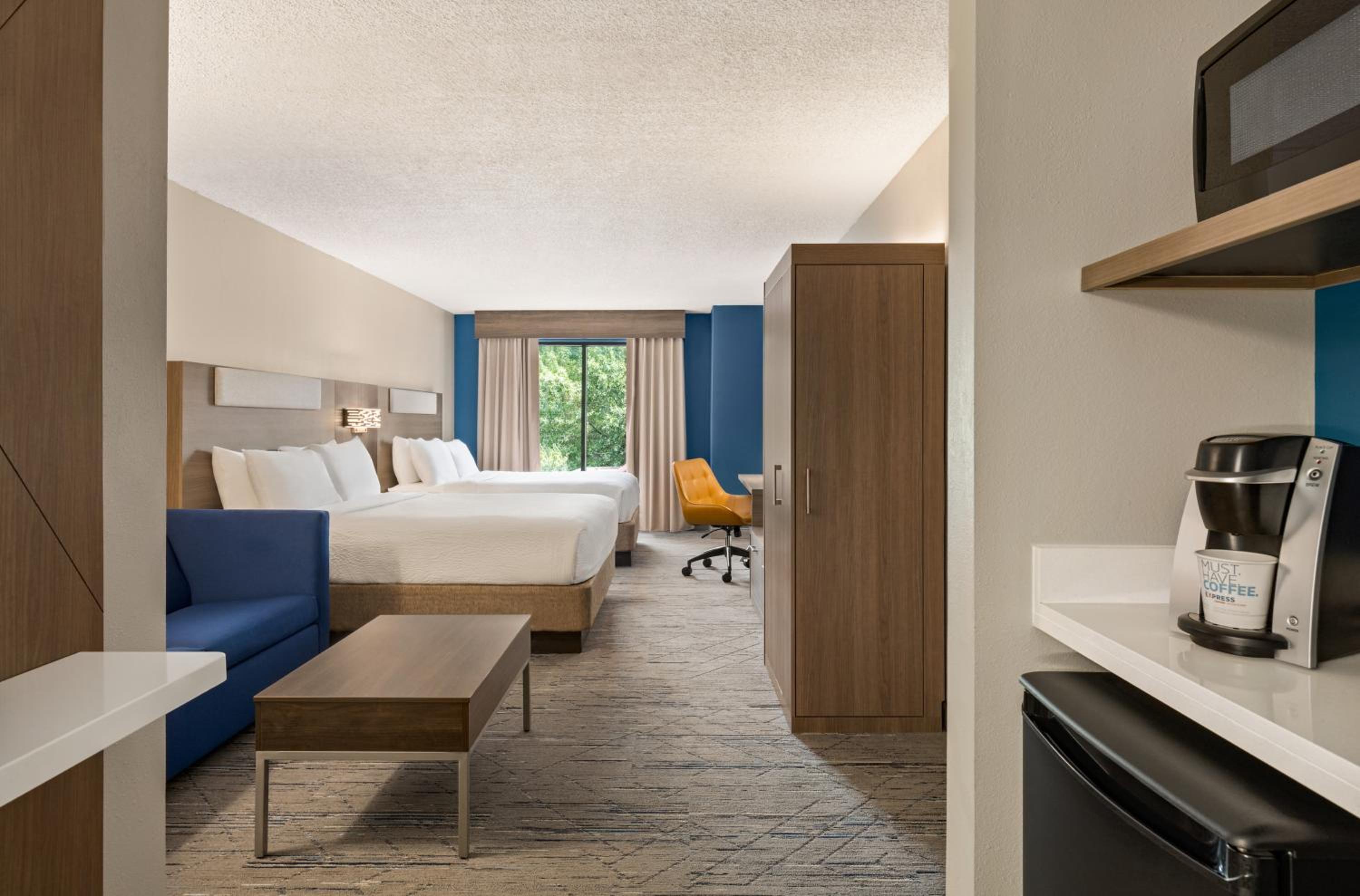holiday inn express and suites greenville downtown by ihg