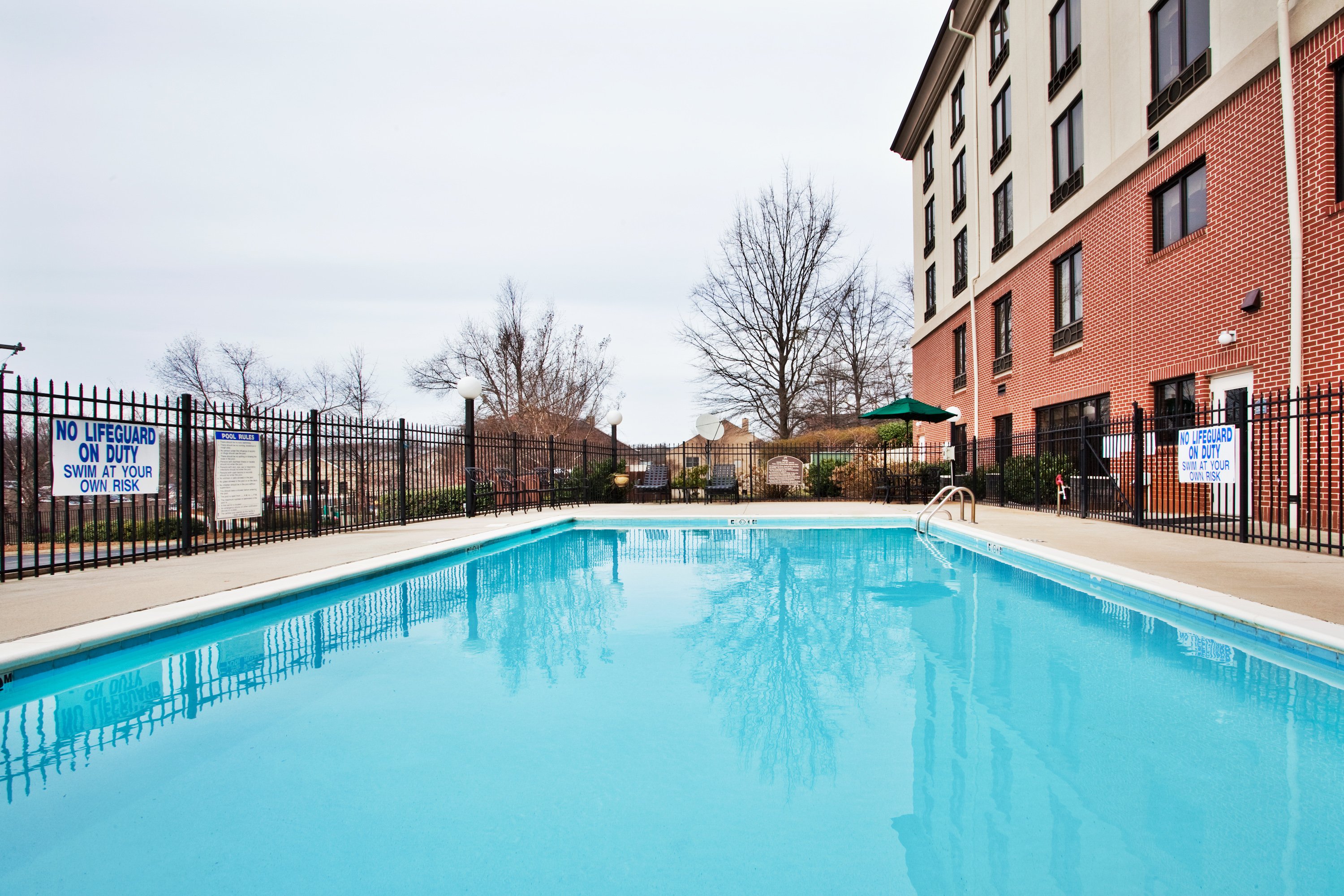holiday inn express and suites greenville downtown by ihg