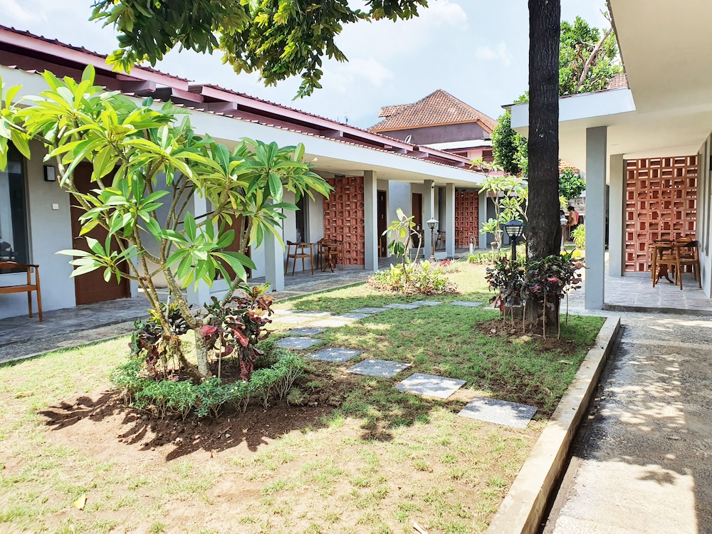 sanur agung suite