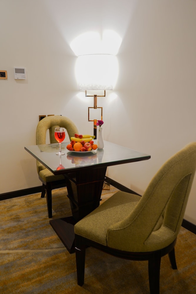 continent al ertiqaa hotel