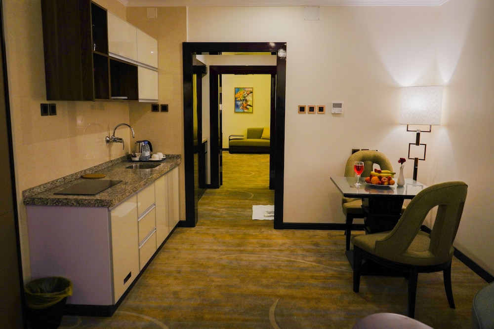 continent al ertiqaa hotel